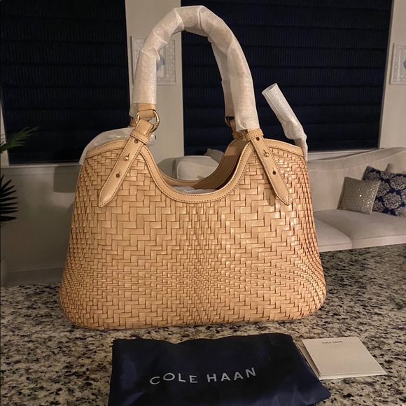 ✨SOLD!✨Cole Haan✨NWT!✨Genevieve Woven Leather Bag - Picture 9 of 16